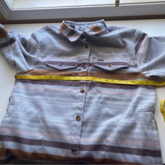 Columbia Calico Basin Shirt Jacket Shaket Woman Large Grey Stripped Pockets Cozy - Picture 15 of 16